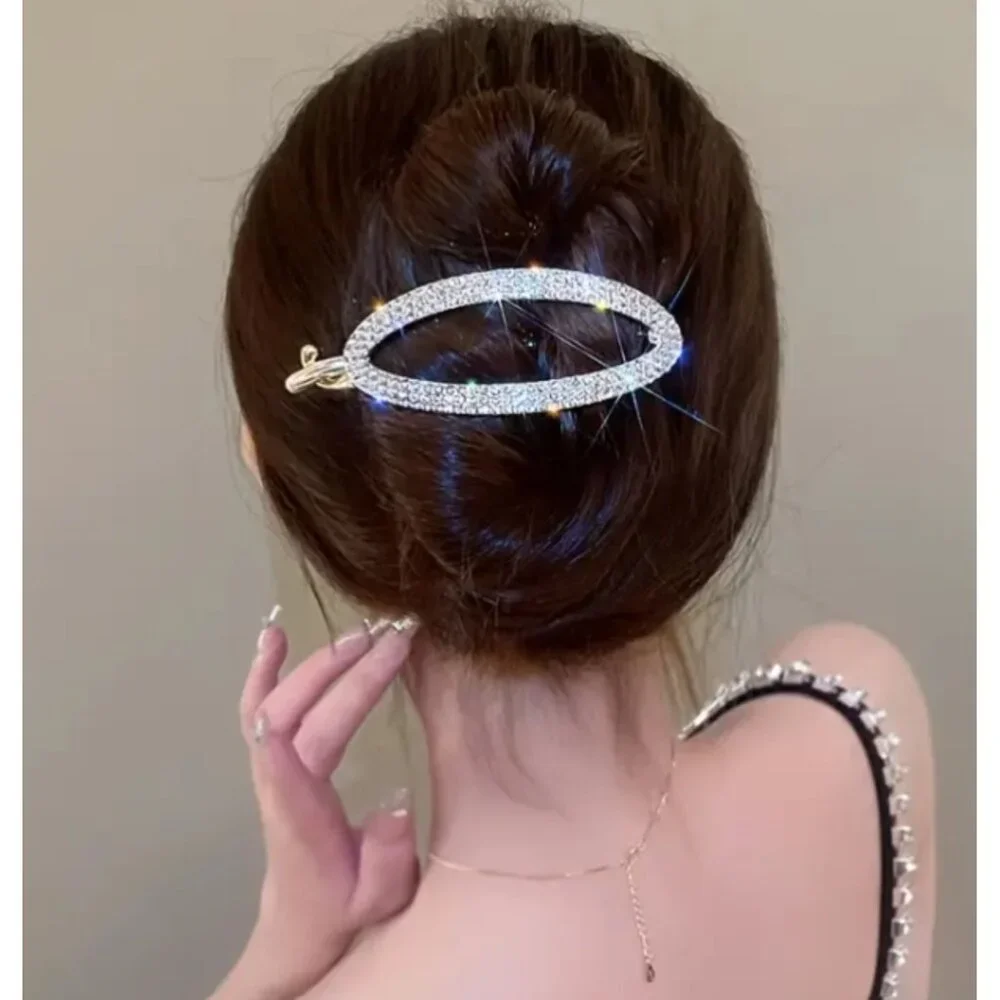 Set of 2 Black & Gold Oval Rhinestone Hair Claw Clips – Elegant & Secure Hold - Picture 5 of 7